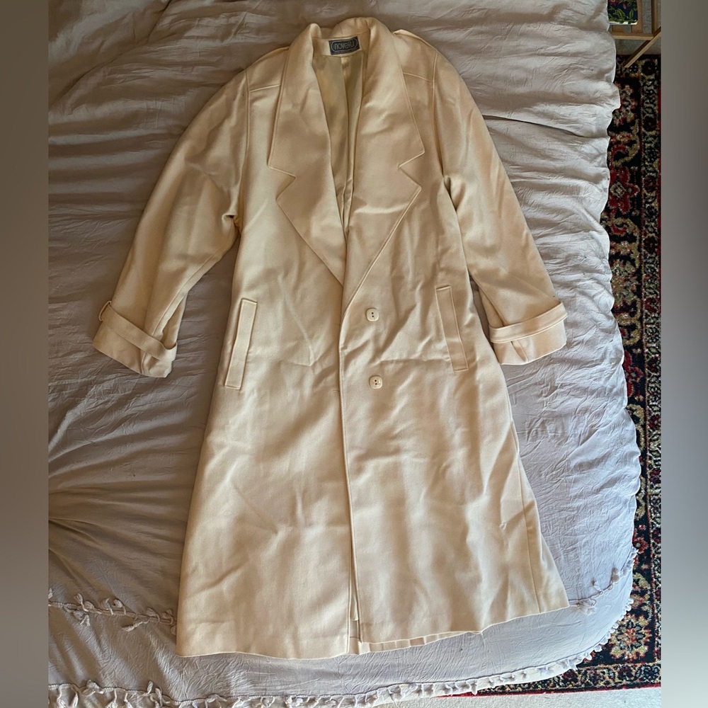 Novelti Womans Wool Coat.